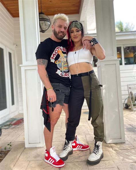 Are Paulie Calafiore, Cara Maria Of The Challenge。